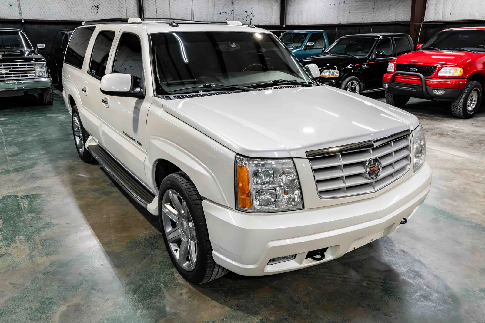 2003-Cadillac-Escalade-White Diamond Pearl-3GYFK66N33G294143-39.jpg